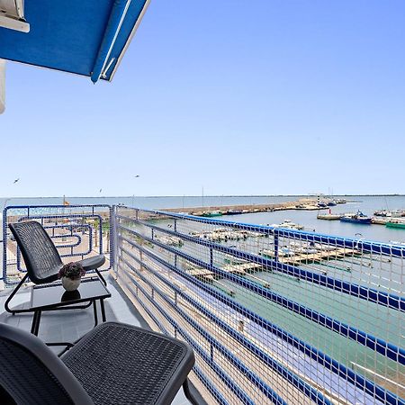 Vora Port Apartment L'Ampolla Bagian luar foto