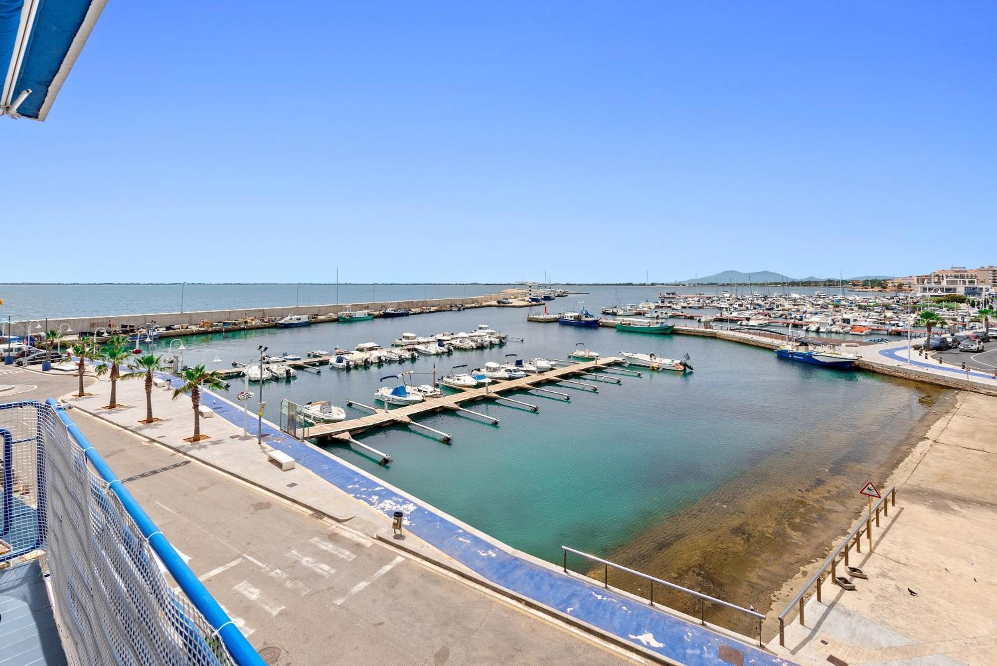 Vora Port Apartment L'Ampolla Bagian luar foto